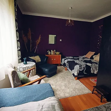 Bohemfeszek Vendeghaz Dom wakacyjny *