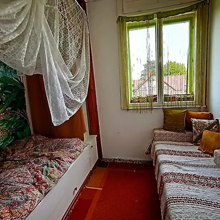 Casa vacanze Bohémfészek *