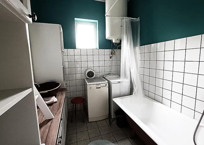 Semesterbostad Bohemfeszek Vendeghaz *